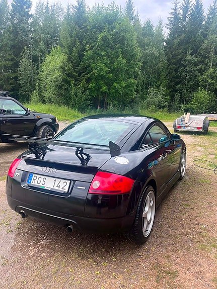 Audi TT 5 of 7