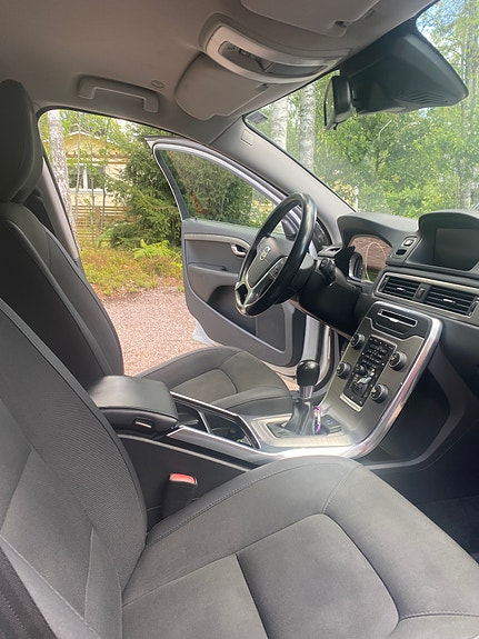Volvo XC70 9 of 9