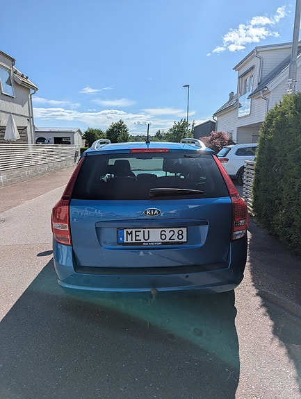 Kia Ceed 4 of 17