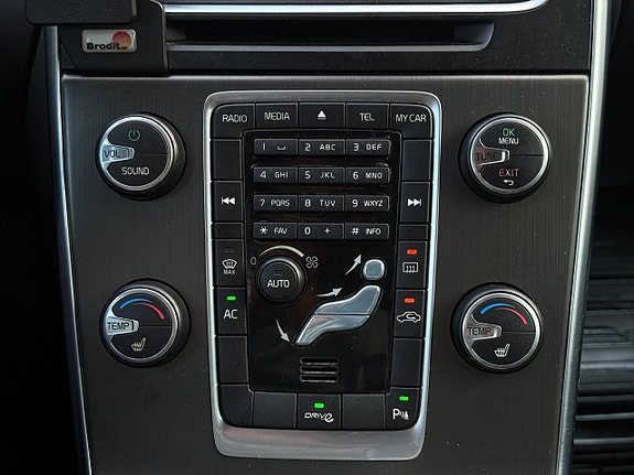 Volvo V60 27 of 30