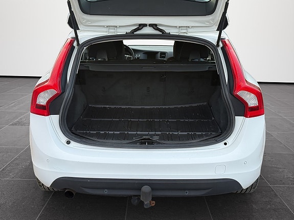 Volvo V60 16 of 30
