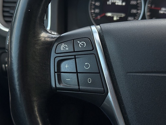 Volvo V60 24 of 30