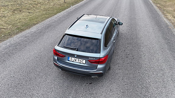 BMW 520d 4 of 15