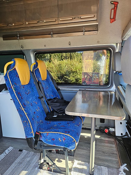 Ford Transit 7 of 7
