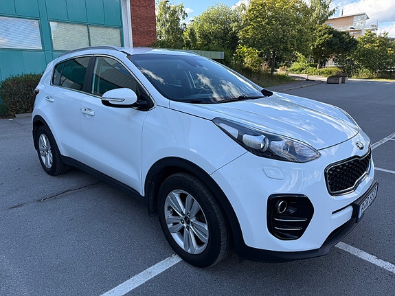 Kia Sportage 3 of 10