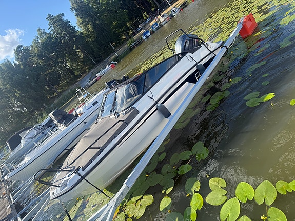 Finnmaster R6 med Yamaha 200 hk -22 2 of 23