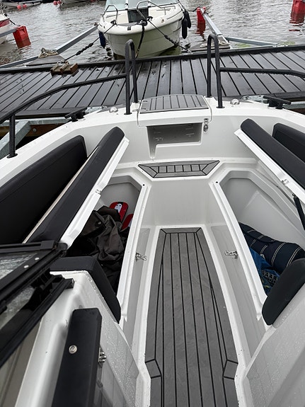 Finnmaster R6 med Yamaha 200 hk -22 14 of 23