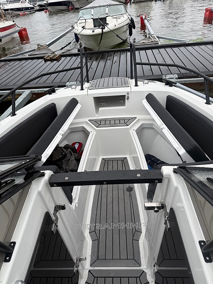 Finnmaster R6 med Yamaha 200 hk -22 13 of 23