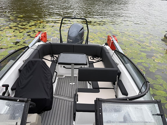 Finnmaster R6 med Yamaha 200 hk -22 8 of 23