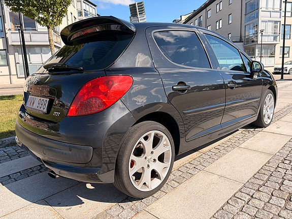 Peugeot 207 4 of 12