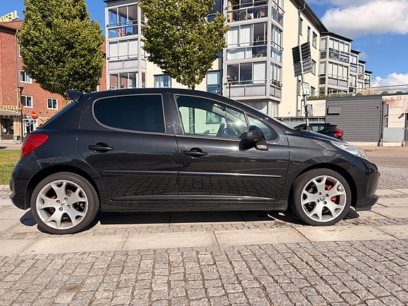 Peugeot 207 5 of 12