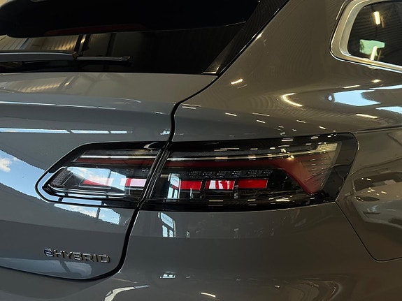 Volkswagen Arteon 12 of 22