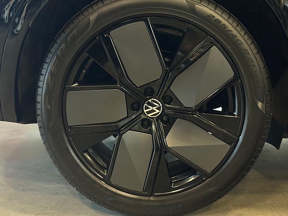 Volkswagen Touareg 9 of 20