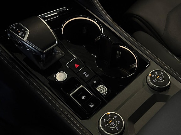 Volkswagen Touareg 15 of 20