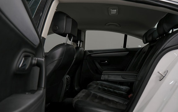 Volkswagen CC 6 of 8