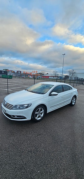Volkswagen CC 3 of 8