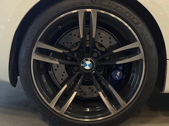 BMW M2 9 of 21