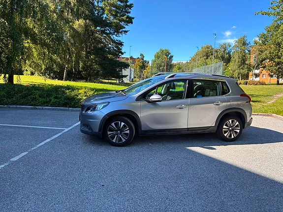 Peugeot 2008 4 of 10