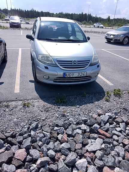 Citroen C3 2 of 3