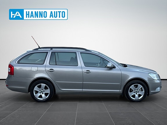Skoda Octavia 6 of 30