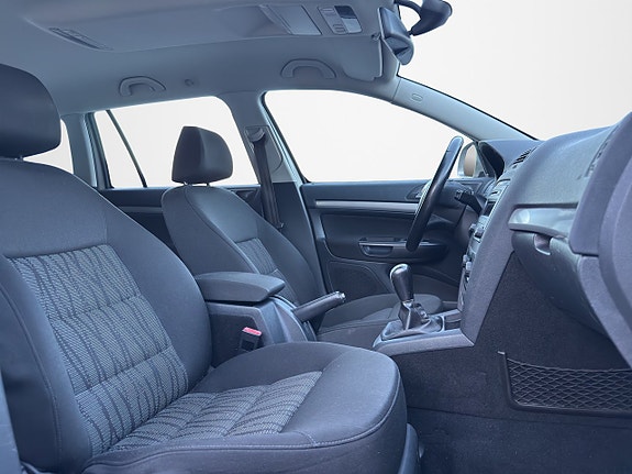 Skoda Octavia 14 of 30