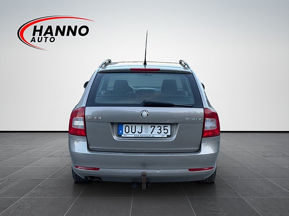 Skoda Octavia 4 of 30