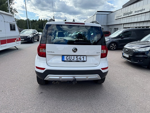Skoda Yeti Outdoor 5 of 16