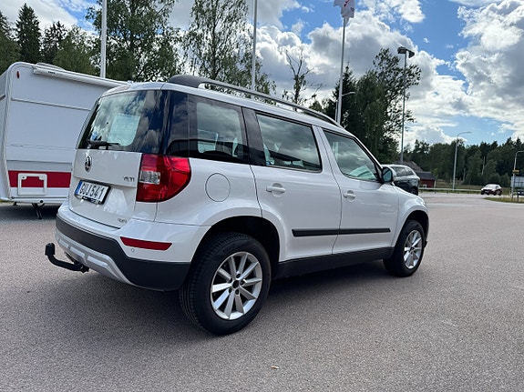 Skoda Yeti Outdoor 6 of 16