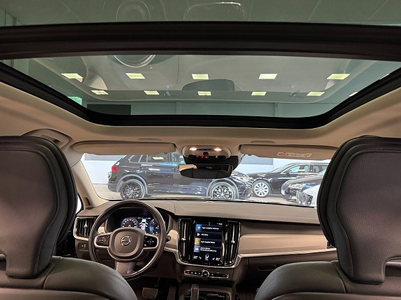 Volvo V90 21 of 23