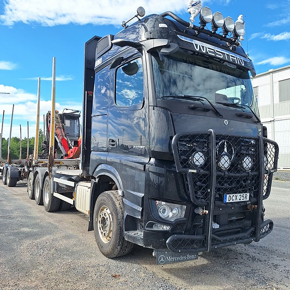 Mercedes-Benz Arcos 3263 7 of 9