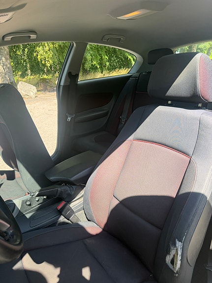 BMW 118d 10 of 11