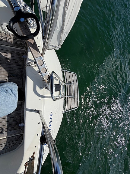 S/Y Luna 12 of 12
