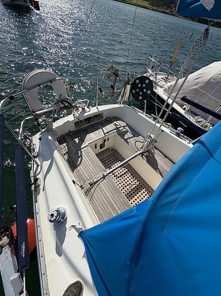 S/Y Luna 11 of 12