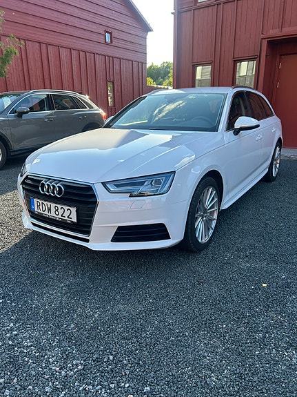 Audi A4 2 of 8