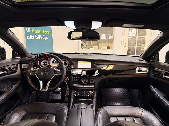 Mercedes-Benz CLS350 18 of 30