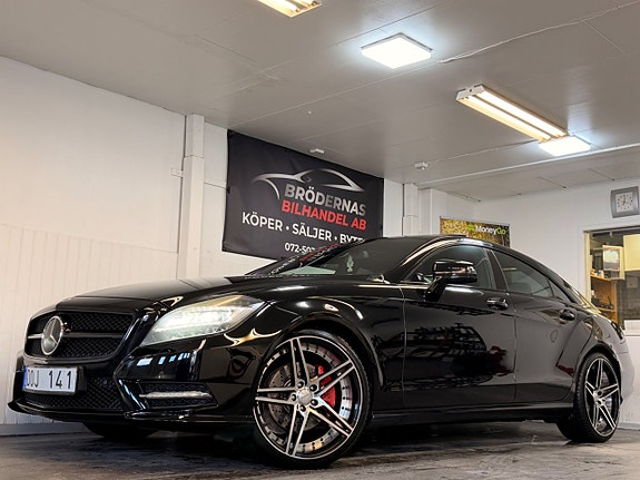 Mercedes-Benz CLS350 3 of 30