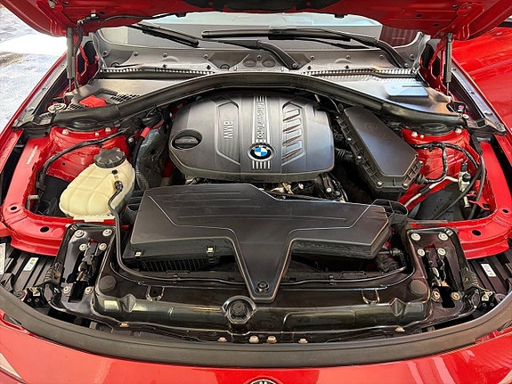 BMW 318d 21 of 28