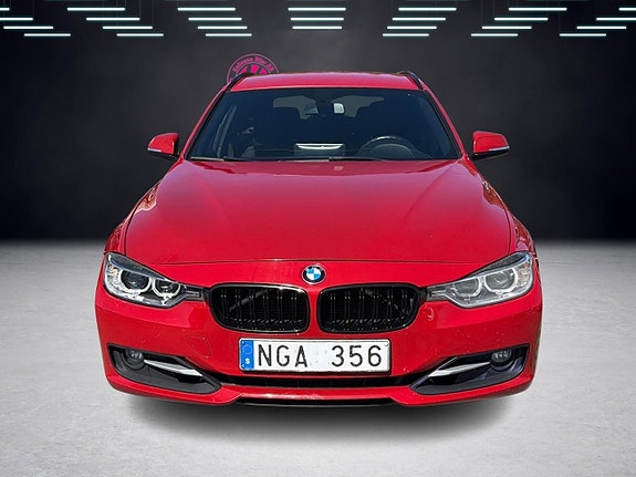 BMW 318d 4 of 28