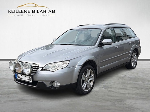 Subaru Outback 5 of 23