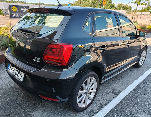Volkswagen Polo 6 of 12