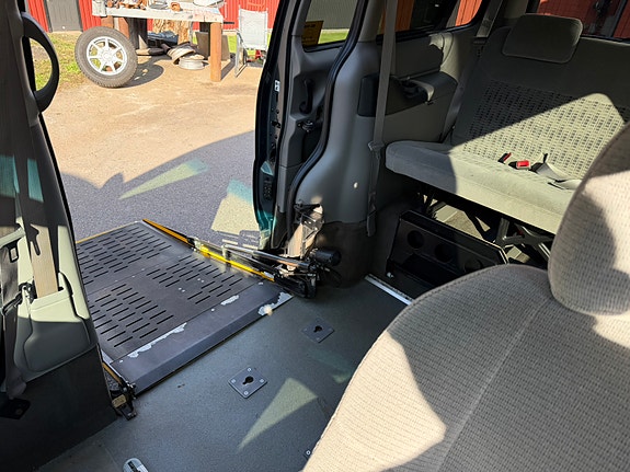 Chevrolet Venture 20 of 26
