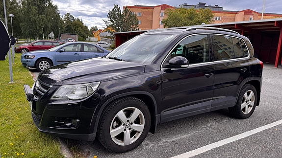 Volkswagen Tiguan 4 of 11