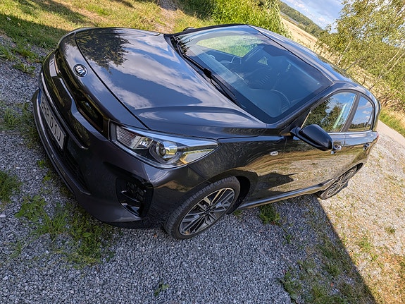 Kia Rio 3 of 7