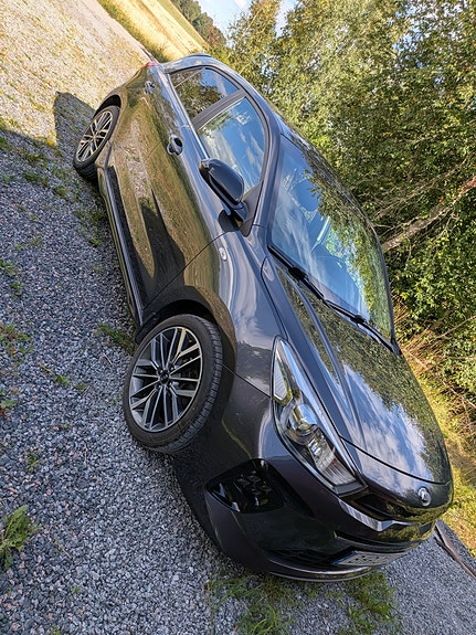 Kia Rio 2 of 7