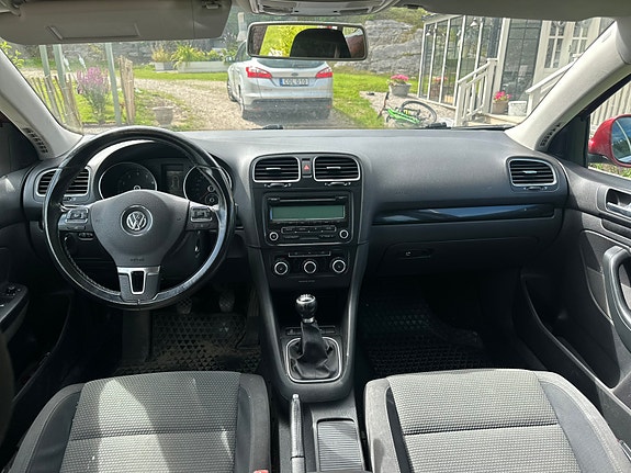 Volkswagen Golf VI 7 of 7