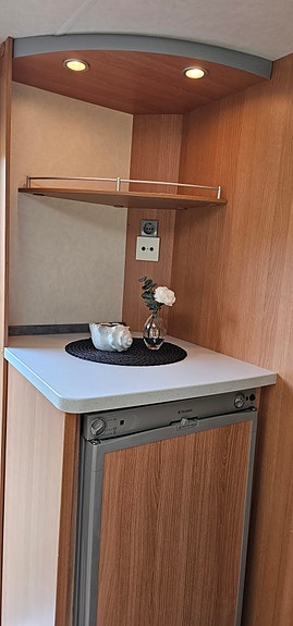 Knaus KNAUS AZ ROYALE 580 UK 9 of 16