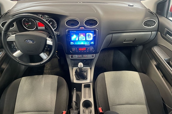 Ford Focus 9 of 14
