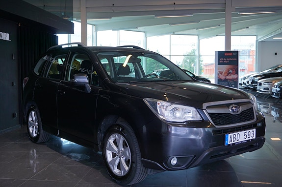Subaru Forester 2 of 15