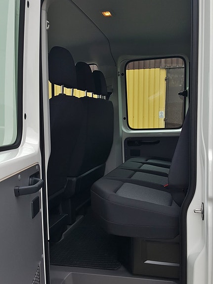 Volkswagen Crafter 10 of 26