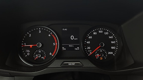 Volkswagen Crafter 16 of 26